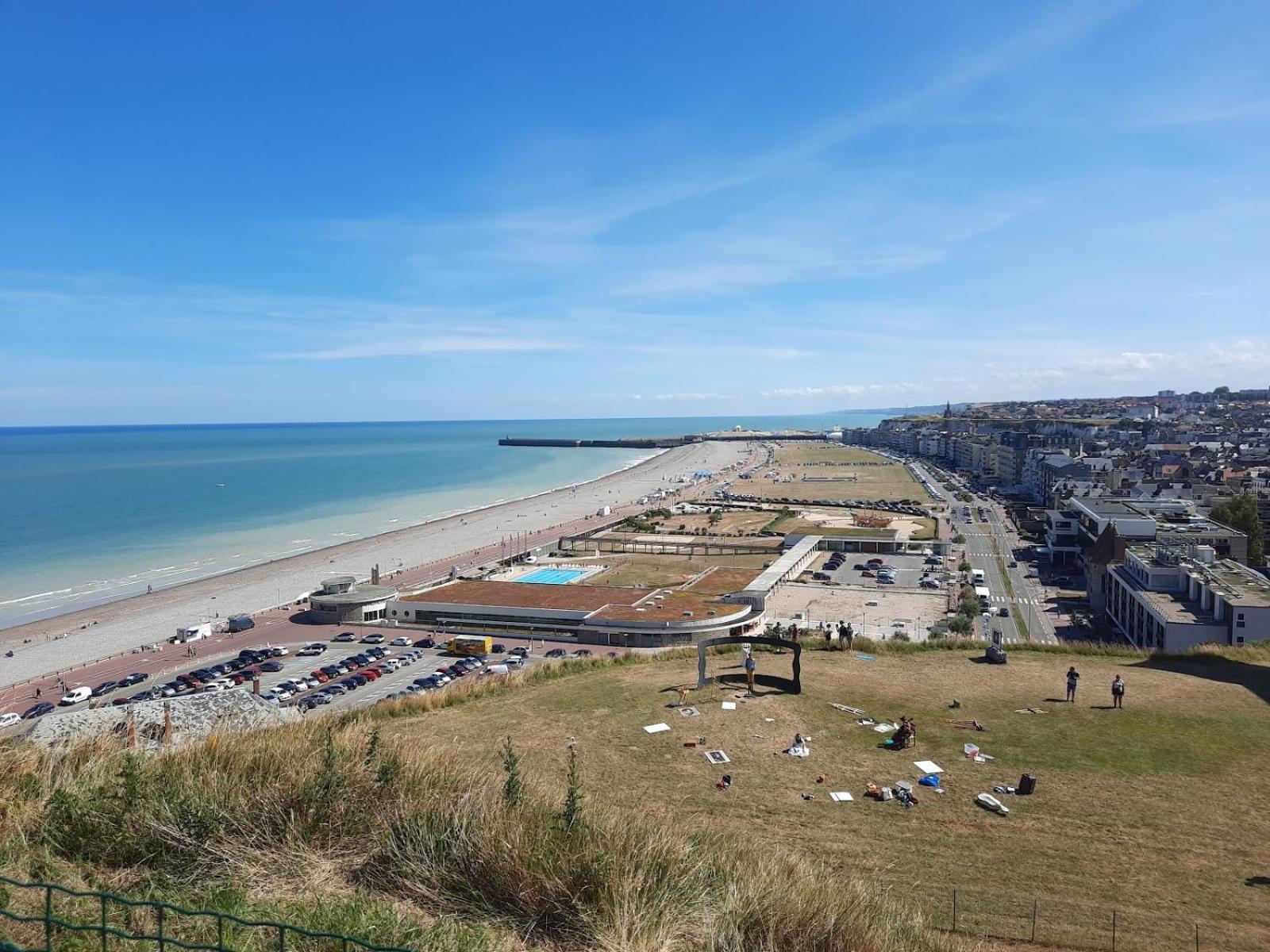 Le Calme Au Centre-Ville Dans Une Cour Interieure, Avec Place De Parking Privee Dieppe Luaran gambar